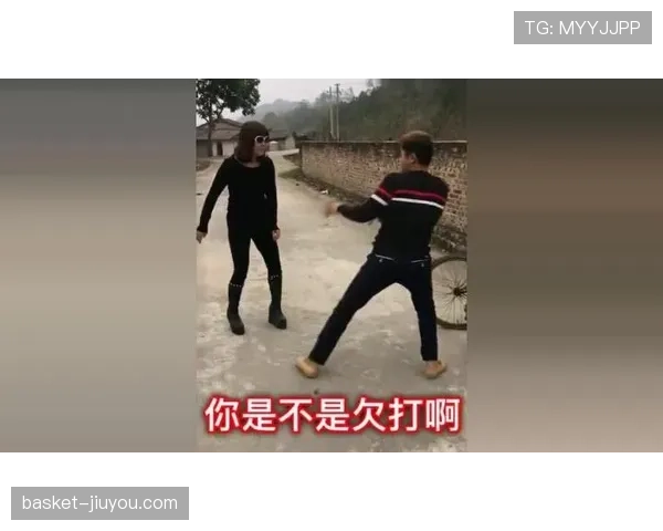 熊朝忠上场像动作片男主，脱了手套下楼像去买菜的邻居